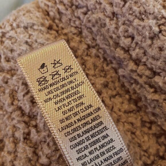 Skims Cozy Wide Leg Pants.  Kim Kardashian,  Cozy Knit Pants, Loungwear - Picture 6 of 7